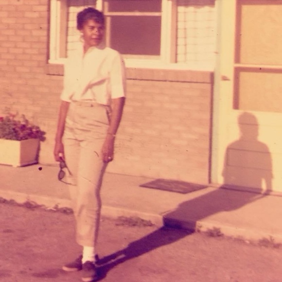 Meet your Posher, Pam - Picture 4 of 7